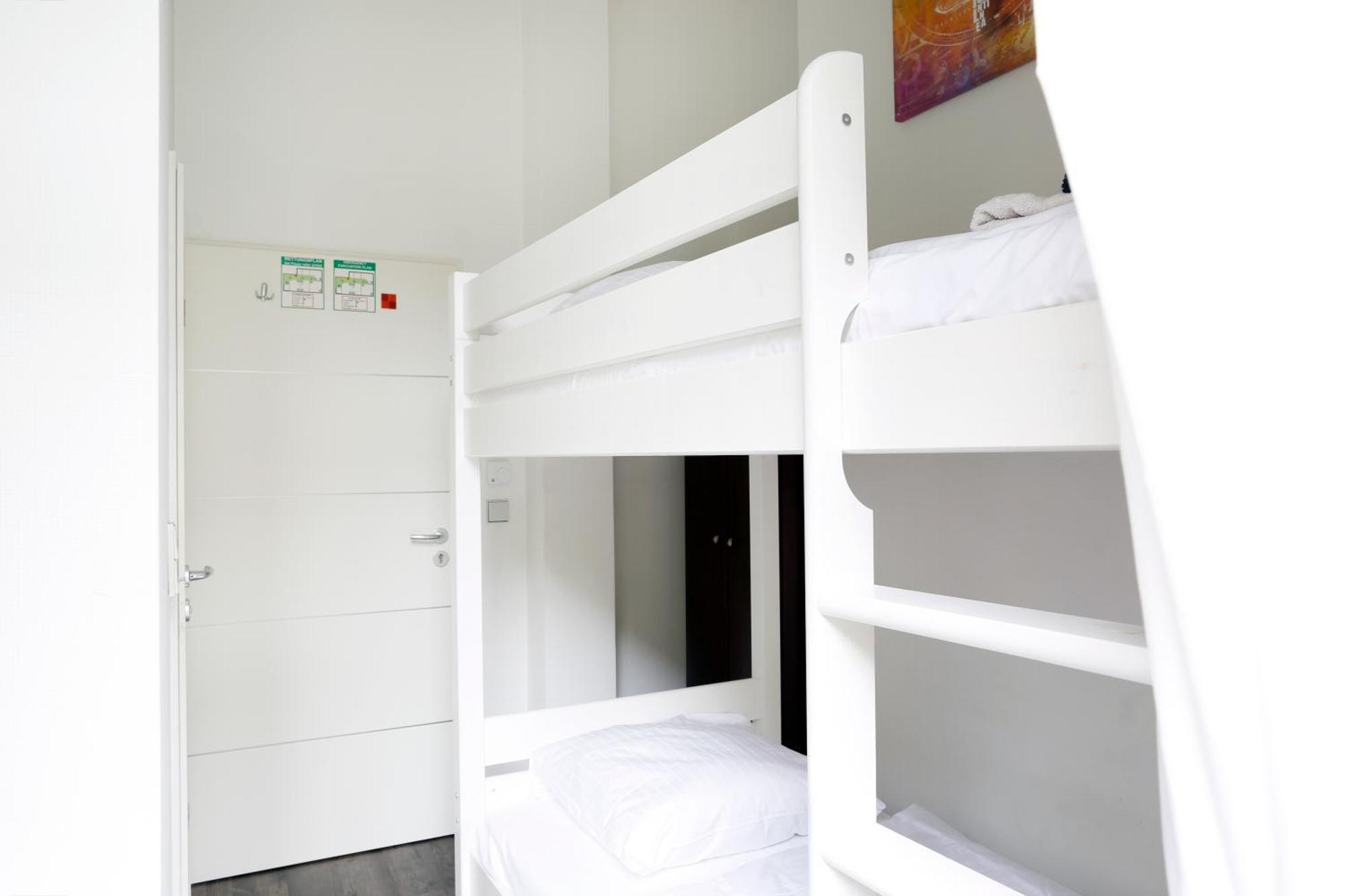 Apartment NIEBUHR Kurfürstendamm - Cozy Family&Business Flair welcomes you - Rockchair Apartments Berlin Exterior foto